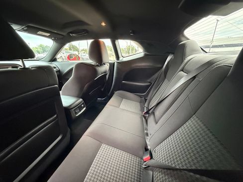 Used 2019 Dodge Challenger R/T Scat Pack w/ Driver Convenience Group RWD image 23