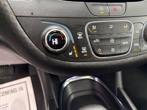 Used 2024 Chevrolet Malibu LT image 31