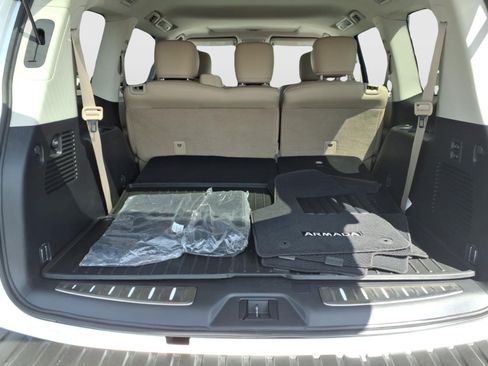 Certified 2024 Nissan Armada Platinum w/ Cargo Package AWD/4WD image 18