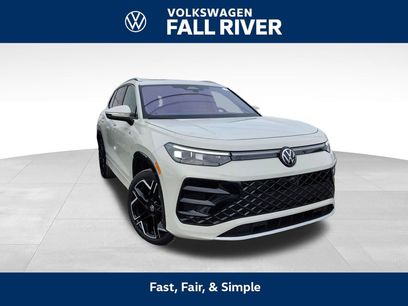 New 2026 Volkswagen Tiguan SEL R-Line