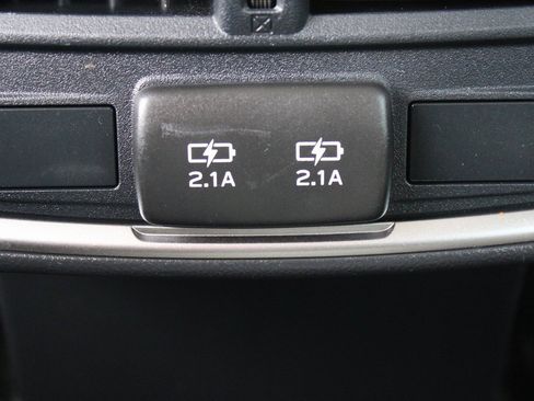 Used 2023 Subaru Forester Limited image 26