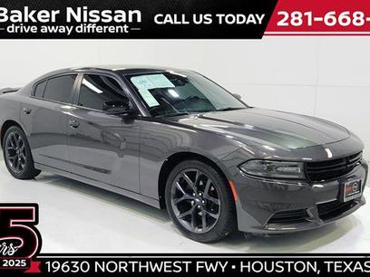 Used 2020 Dodge Charger SXT w/ Blacktop Package