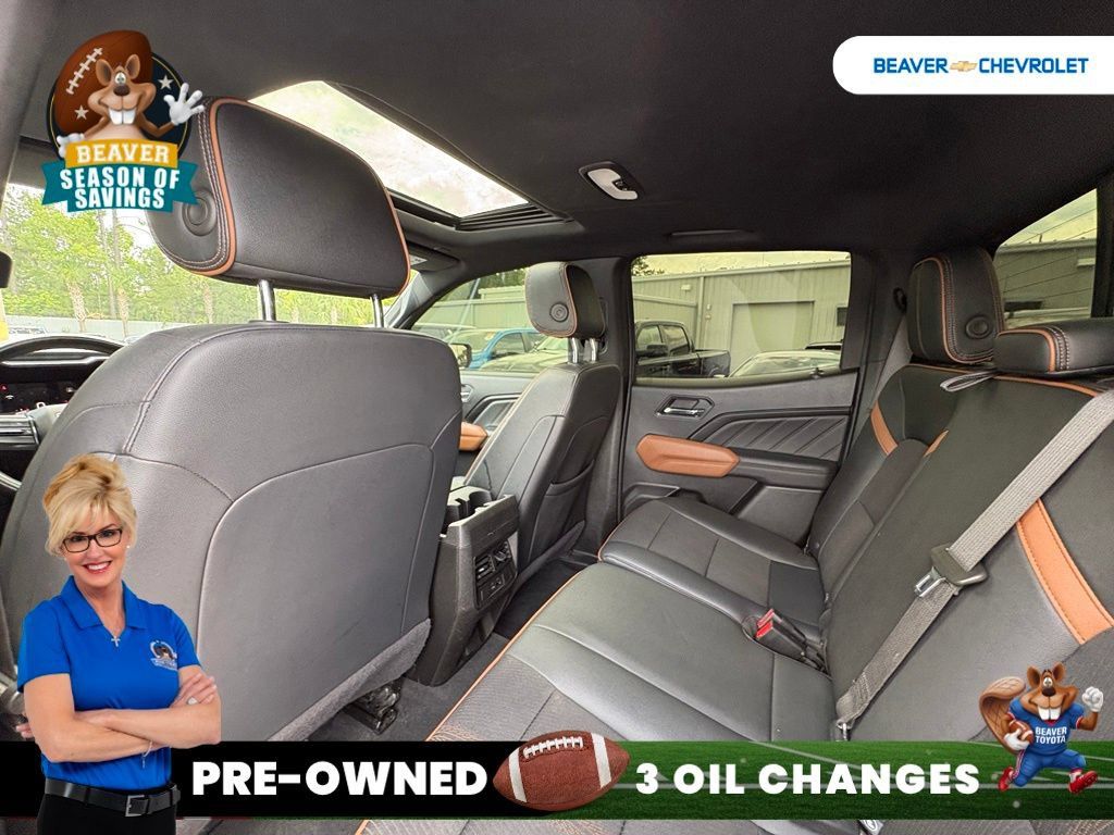 Used 2024 GMC Canyon AT4 w/ Technology Package AWD/4WD image 15