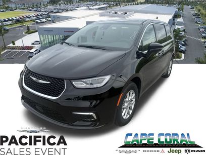 New 2026 Chrysler Pacifica Select