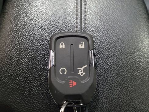 Used 2019 GMC Terrain SLT w/ Preferred Package AWD/4WD image 32