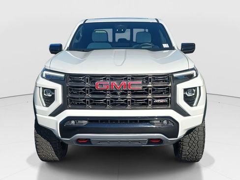 Used 2024 GMC Canyon AT4X image 2