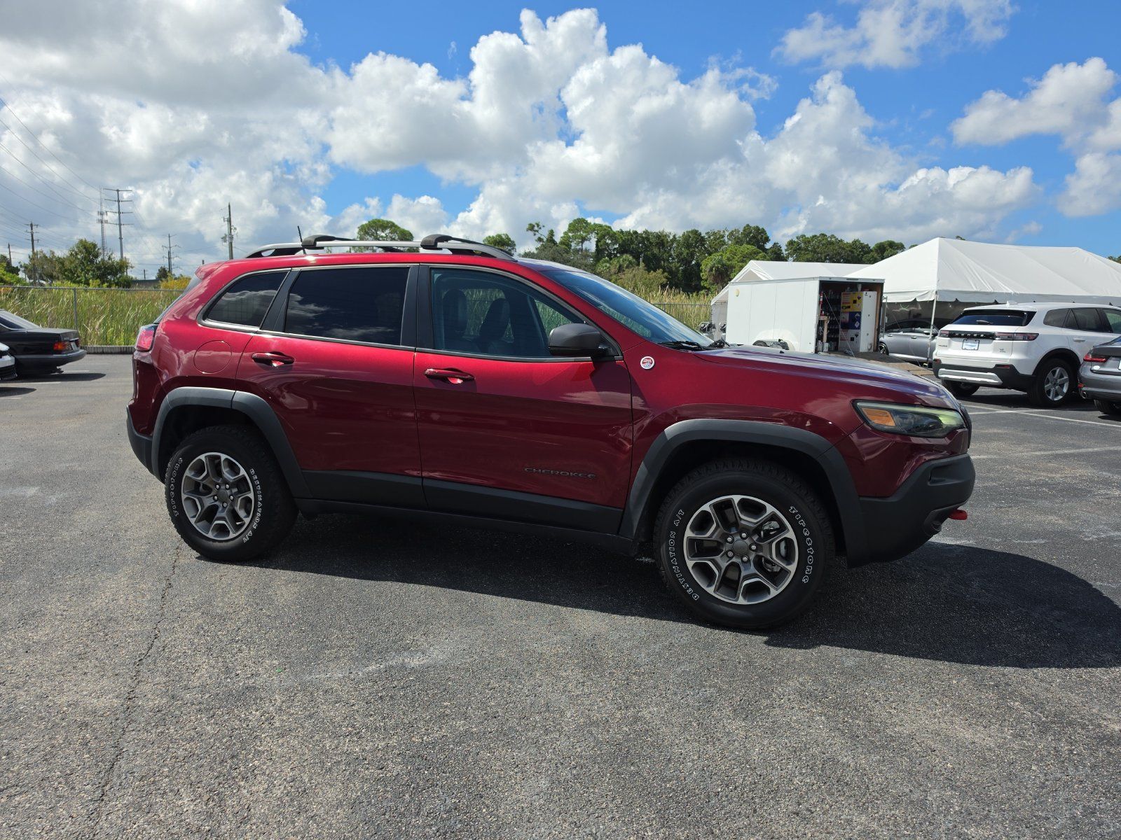 Used 2021 Jeep Cherokee Trailhawk w/ Sun, Sound & Nav Group AWD/4WD image 2