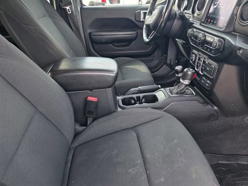 Used 2021 Jeep Gladiator Sport AWD/4WD image 21