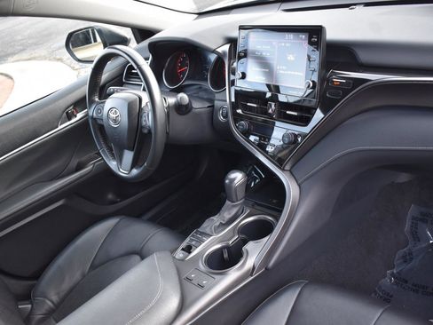 Used 2024 Toyota Camry XSE image 14