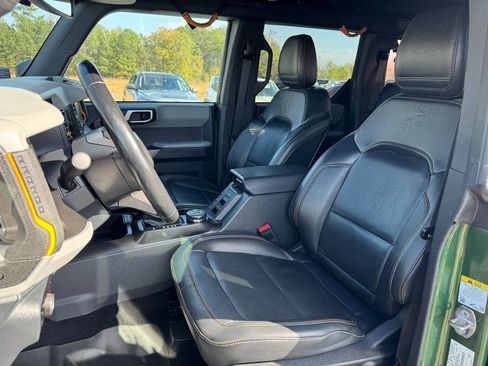 Used 2023 Ford Bronco Badlands image 34