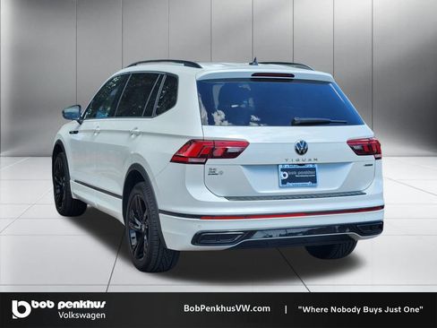 Used 2023 Volkswagen Tiguan SE R-Line AWD/4WD image 27