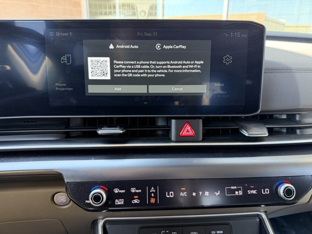 Used 2025 Kia Carnival LX FWD image 21