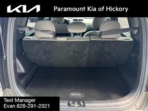 Used 2018 Kia Soul w/ Convenience Package FWD image 3