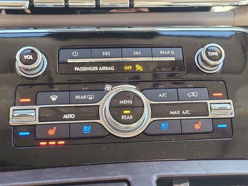 Used 2023 Lincoln Navigator Reserve image 27