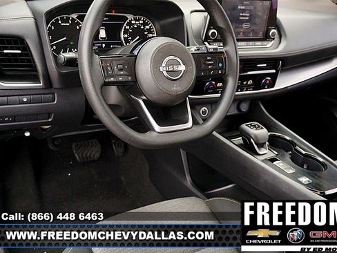 Used 2023 Nissan Rogue SV image 20