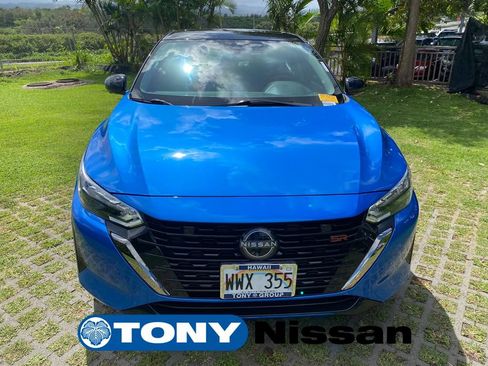 Used 2024 Nissan Sentra SR w/ SR Premium Package FWD image 2