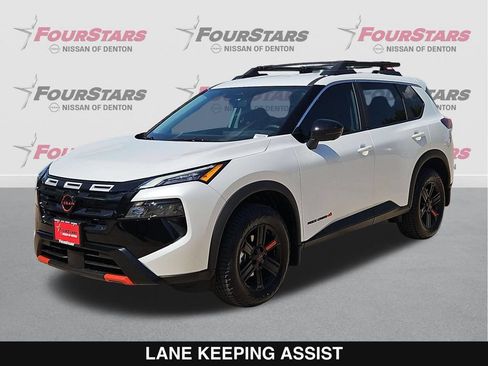 New 2026 Nissan Rogue SV AWD/4WD image 9