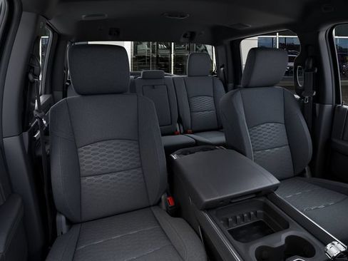 New 2026 RAM 3500 Big Horn AWD/4WD image 16