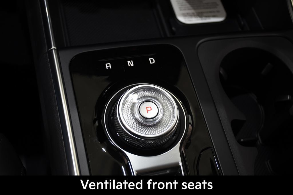 New 2027 Kia Carnival SX FWD image 27
