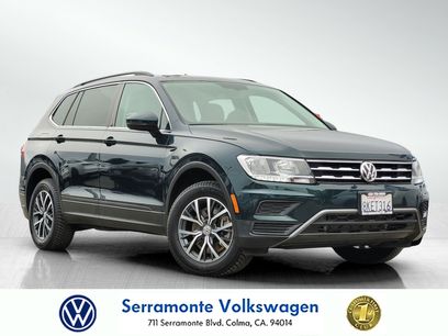 Used 2019 Volkswagen Tiguan SE w/ Panoramic Sunroof Package