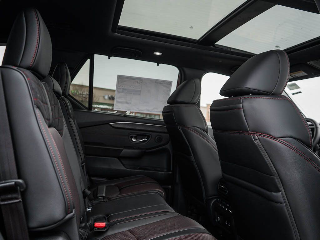 New 2026 Honda Pilot Black Edition image 13