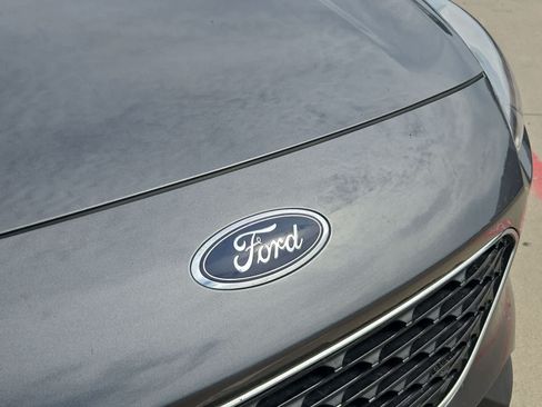 Used 2020 Ford Escape SE FWD image 10