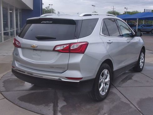 Used 2020 Chevrolet Equinox Premier AWD/4WD image 14
