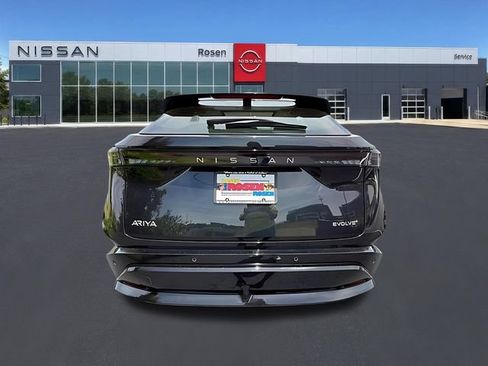 Certified 2024 Nissan Ariya FWD image 35