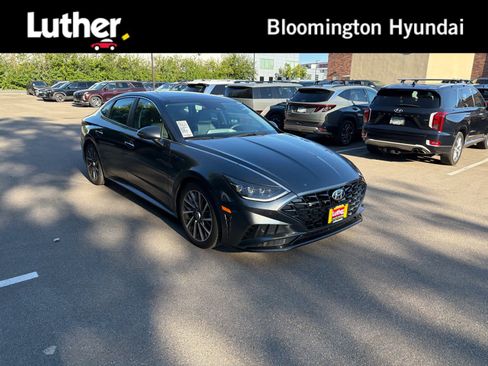 Used 2023 Hyundai Sonata Limited FWD image 1