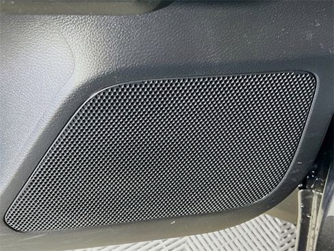 Used 2023 Toyota Tacoma TRD Off-Road image 19