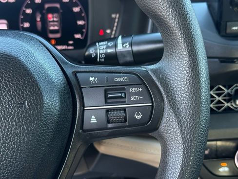 Used 2025 Honda Accord SE image 18