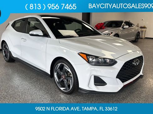 Used 2019 Hyundai Veloster Turbo FWD image 1