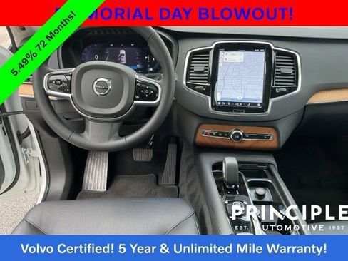 Certified 2023 Volvo XC90 B5 Plus AWD/4WD image 17