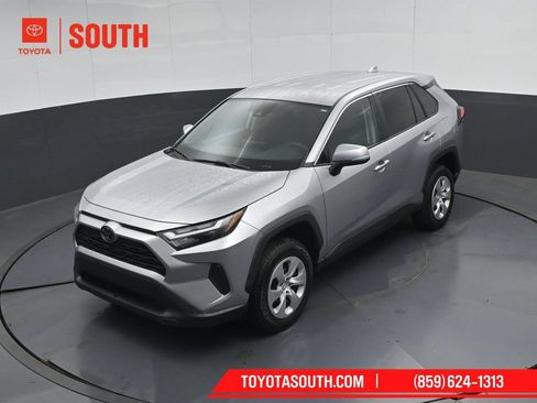 Used 2023 Toyota RAV4 LE AWD/4WD image 47