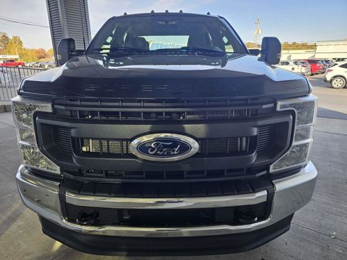 Used 2022 Ford F250 XL w/ Power Equipment Group image 19