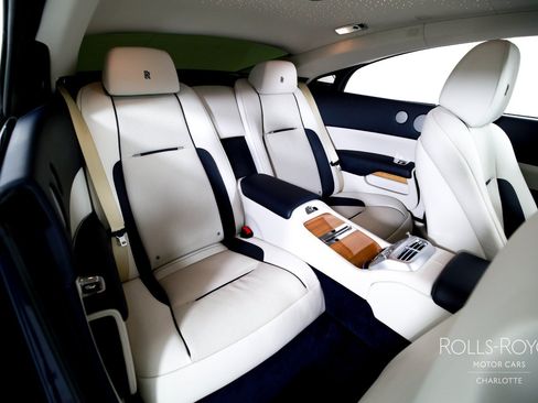 Certified 2019 Rolls-Royce Wraith RWD image 26