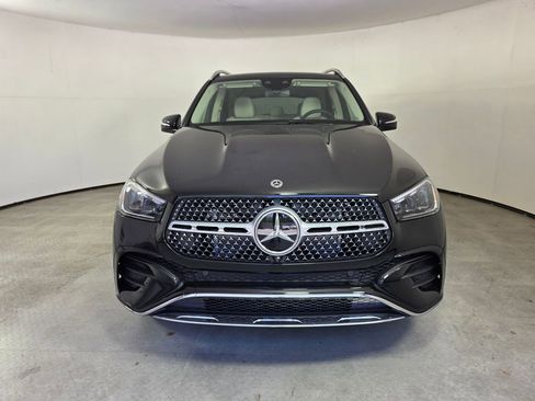 New 2026 Mercedes-Benz GLE 450 4MATIC image 2