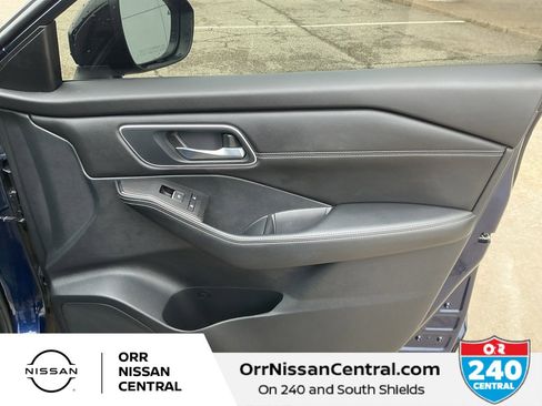 Used 2024 Nissan Rogue Platinum w/ Platinum Premium Package image 23