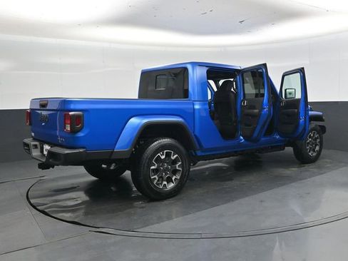 New 2026 Jeep Gladiator Sport AWD/4WD image 47