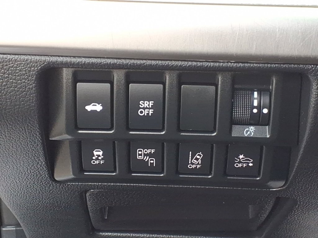 Used 2017 Subaru Legacy 2.5i Premium AWD/4WD image 5