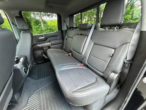 Used 2020 Chevrolet Silverado 1500 LTZ w/ LTZ Premium Package AWD/4WD image 37