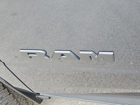 New 2026 RAM 2500 Lone Star AWD/4WD image 16