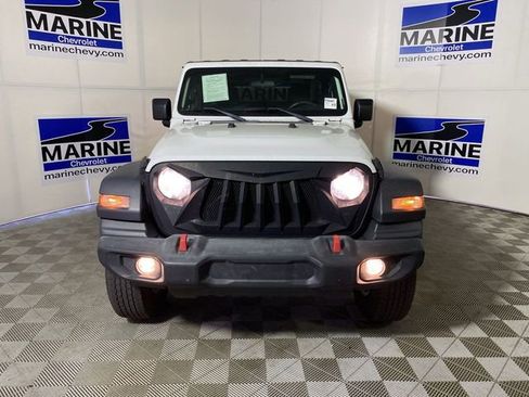 Used 2020 Jeep Wrangler Sport image 15
