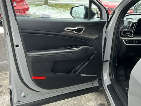 Used 2023 Kia Sportage X-Line w/ X-Line Premium Package image 8