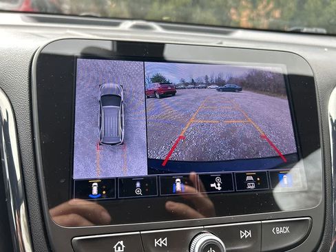 Used 2022 Chevrolet Equinox RS w/ RS Leather Package image 20