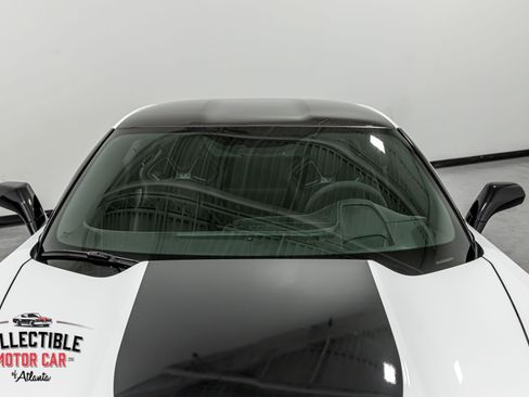 Used 2015 Chevrolet Corvette Z06 w/ 3LZ Preferred Equipment Group RWD image 52