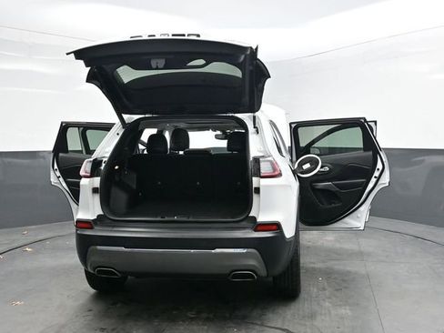 Used 2019 Jeep Cherokee Limited image 43