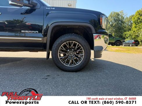 Used 2017 GMC Sierra 1500 SLT w/ SLT Premium Package AWD/4WD image 27