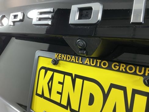 New 2025 Ford Expedition Platinum w/ Platinum Ultimate Package image 7