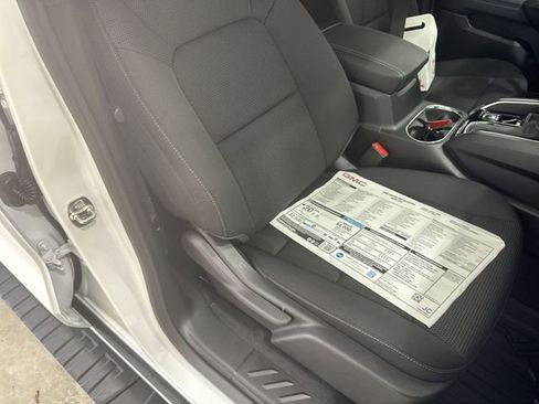 New 2026 GMC Canyon Elevation w/ Convenience Package RWD image 28